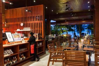 Hotel Tri-shawa Resort