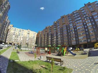 Apartamienty V "riezidientsii-8"