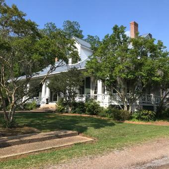 Bed & Breakfast Canemount Plantation Inn