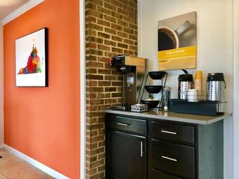 Hotel Motel 6 Hillsville