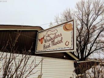 Wranglers Rest Motel