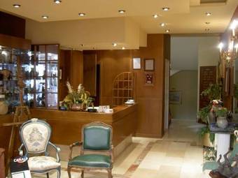 Hotel Reina Victoria