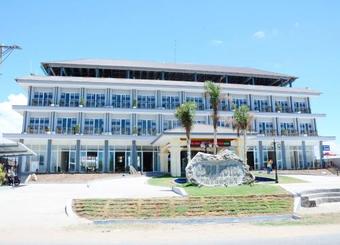 Ozon Hotel
