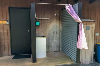 Bay Of Fires Eco Hut