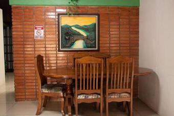Hostal Villa Hostel