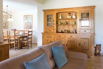 Goult Villa Sleeps 6 Pool Wifi