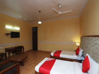 Hotel Oyo 26221 Nihar