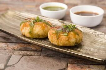 Oyo 23416 Maharaja Hotel