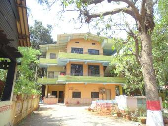 Hotel Jogalekar Cottage