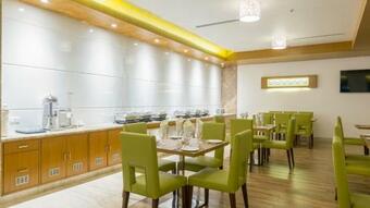 Sai International Hotel