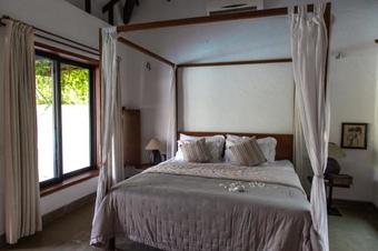 Villa Saffronstays Beyond