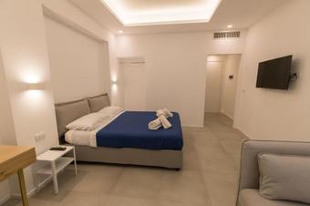 Antares B&B And Suites