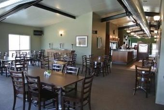 Dooleys Springsure Tavern & Motel