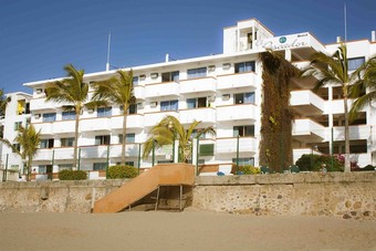 El Pescador Hotel
