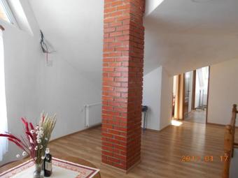 Hostal Olt-part Vend�gh�z