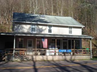 Fishing Creek Lodge Bed & Breakfast