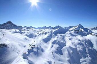 Apartamento Appartement Vue Montagne Proche Venosc 85612