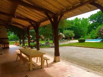 Bed & Breakfast Le Domaine De Charlyne