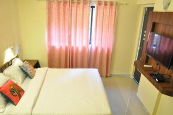 Hotel Le Pension Daman