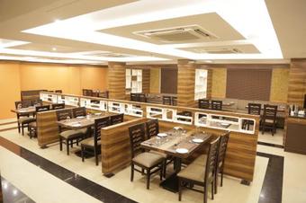 Hotel Rangalaya Royal