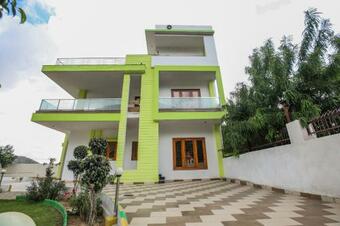 Oyo 19456 Hotel Shagun Palace