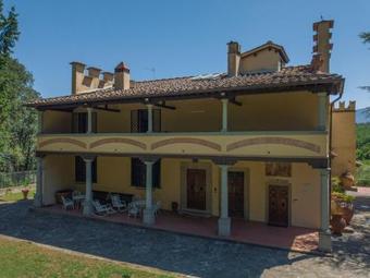 Charming Villa In Tuscany With Swimming Pool