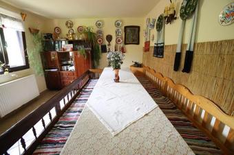 Hostal Pensiune Saroklak