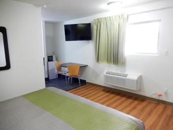 Hotel Motel 6 Childress