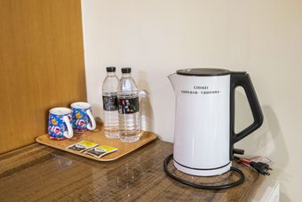 Bed & Breakfast Holiday Hotel