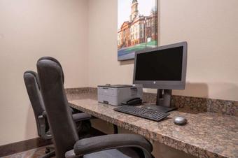 Hotel Americinn By Wyndham Windom