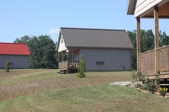 Lost Trail Cabins Buck Lodge