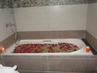 Hotel Jai Maata Grandeur