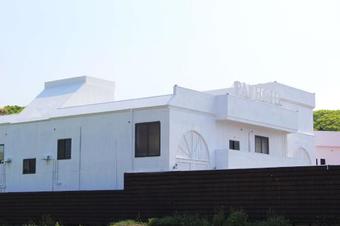 Munakata Pal (love Hotel)