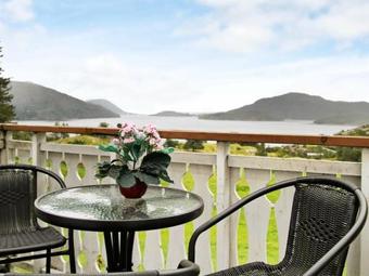 Five-bedroom Holiday Home In Masfjordnes