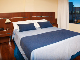 Puerto Amarras Hotel & Suites