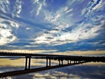 Tulip Riverside Hotel