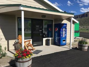 Motel Green Creek Inn And Rv Park