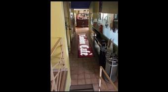 Bed & Breakfast London Caf�
