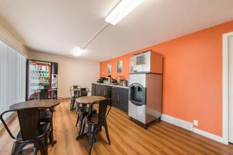 Hotel Motel 6 Cranbrook