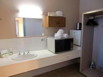 Bairnsdale Kansas City Motel