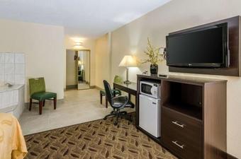 Hotel Quality Inn Tanglewood