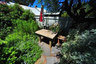 Apartamentos Emma Tiver Heritage Cottage