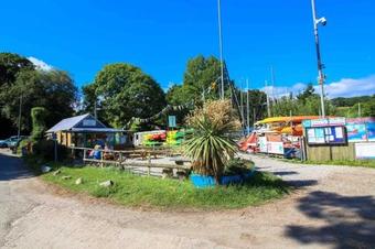 The Studio At Loe Beach
