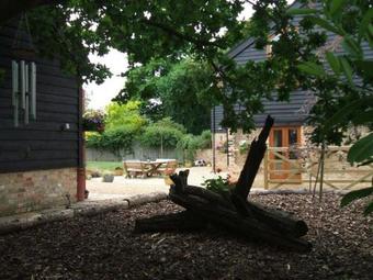 Bed & Breakfast Grove Barn Guest Rooms