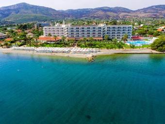 Bomo Calamos Beach Hotel