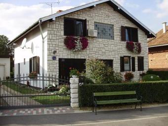 Hostal Twin Room Knezevi Vinogradi 15024d