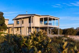 Southern Ocean Lookout