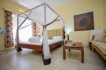 Hotel 2 Friends Guest House