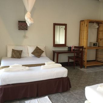 Hotel Bamboo Bay Resort