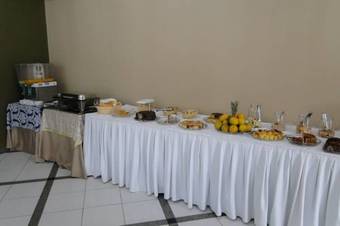 Hotel Arrast�o Premium Plaza